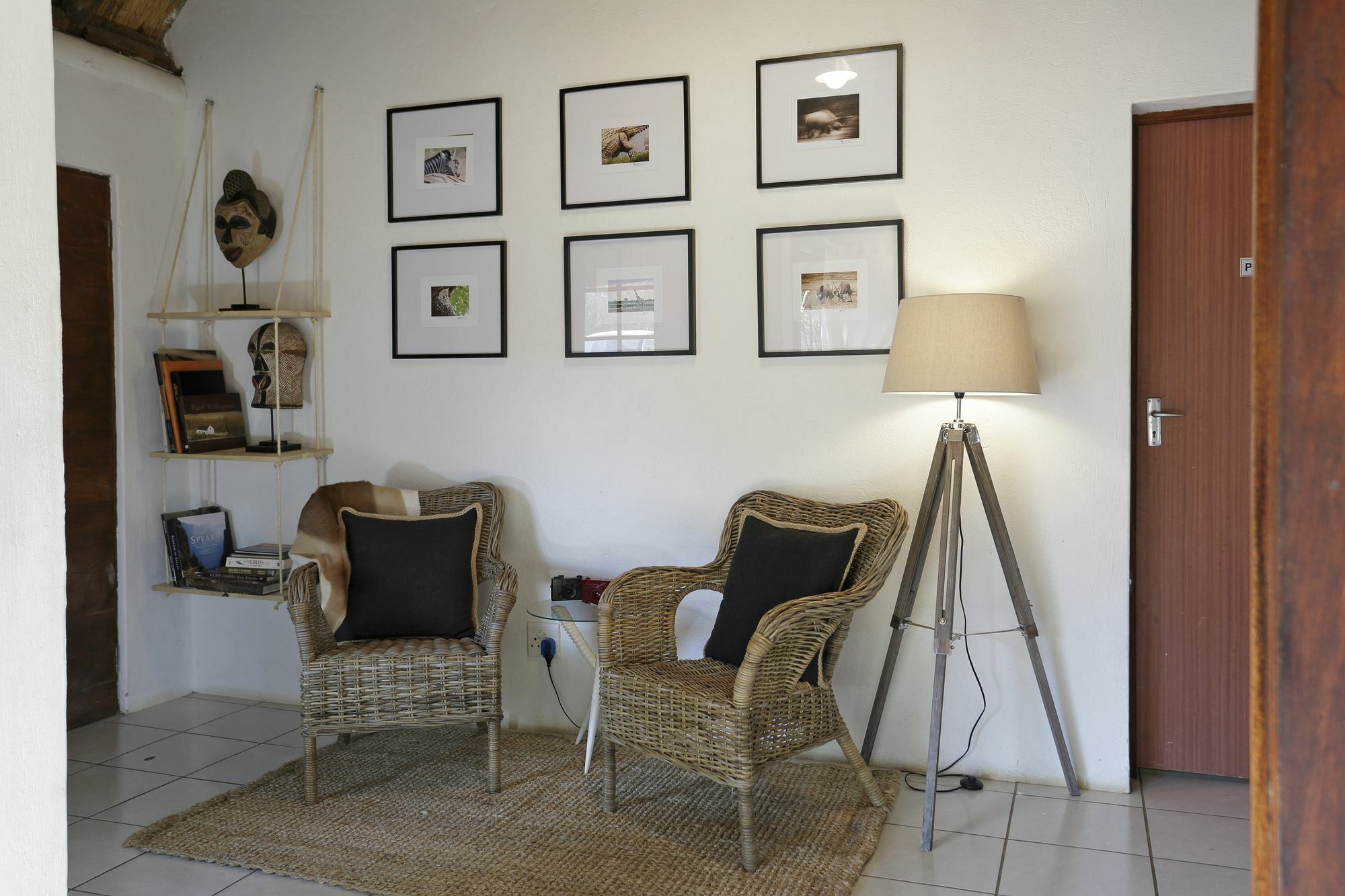 Tusk Bush Lodge Marloth Park Esterno foto