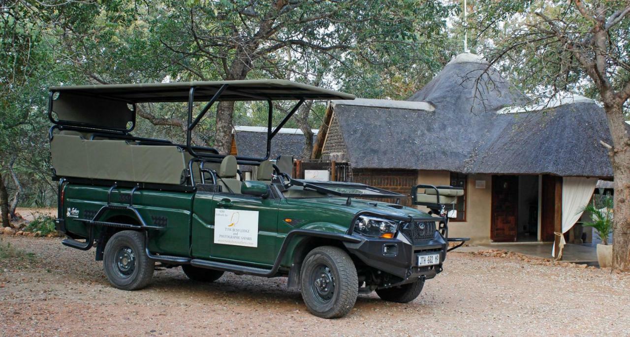 Tusk Bush Lodge Marloth Park Esterno foto